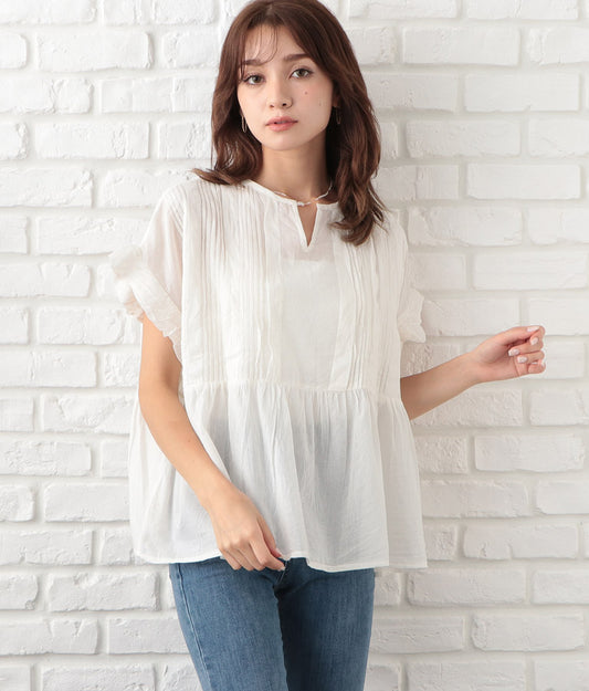 Volume Flared Pintucked Blouse
